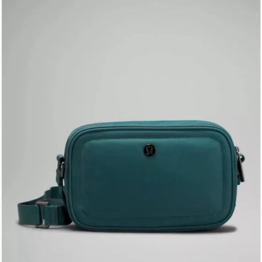 Lululemon Camera Bag
